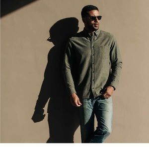 Taylor Stitch Olive Slub Chambray Jack